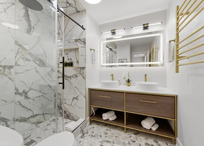 Apartment Newly Renovated 3br 2ba In Heart Of Andersonville *